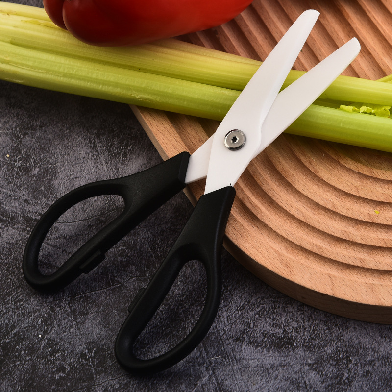 مقص شفرة حادة من السيراميك الز - مراجعة Baby Food Scissors وسعره